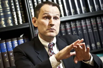 Erik Best: Zpráva BIS může být klacek na Kalouska