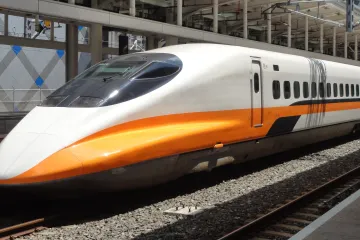 Maglev, hyperloop nebo klasický vlak: Jaká je budoucnost dopravy?