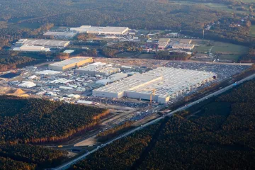 Primátor Plzně nesouhlasí s tím, jak vláda informuje o zvažované gigafactory