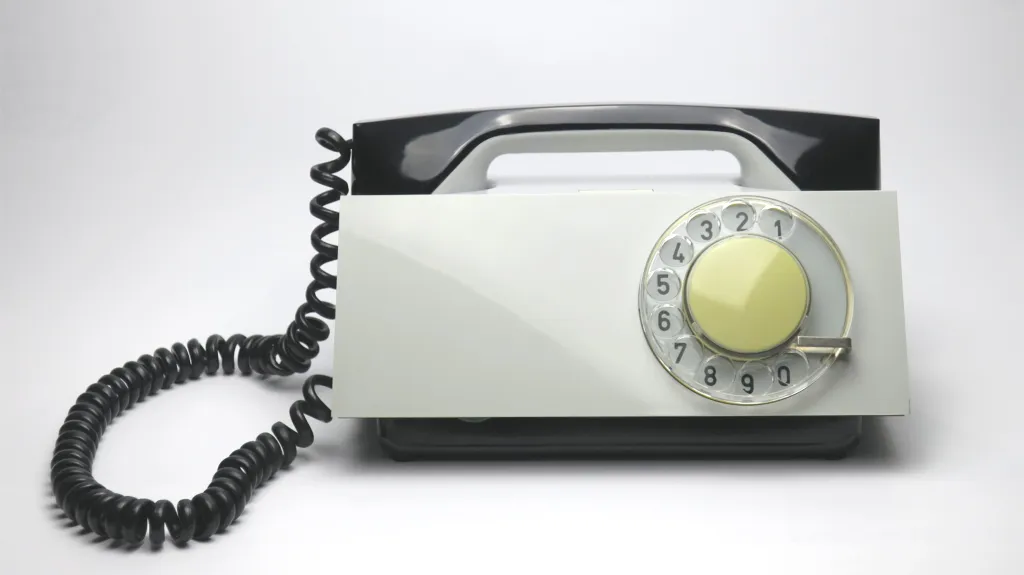 Bohumil Míra, telefonní přístroj Tesla T65 H, tzv. rakev, 1963