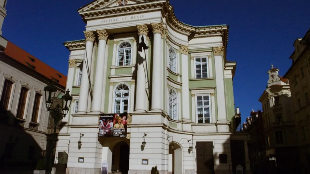 Stavovské divadlo