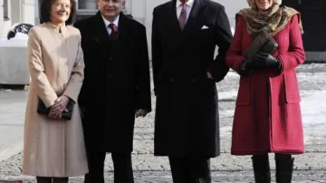 Manželé Kaczyńští a princ Charles s manželkou