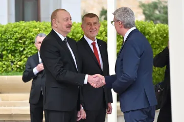 Havlíček: Česko chce brát z Ázerbájdžánu dvě miliardy metrů krychlových plynu ročně