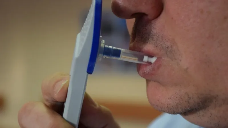 Tester na drogy, který si pořídil DPP