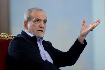 Írán není ani nebyl hrozbou, tvrdí íránský prezident ve vzkazu Američanům