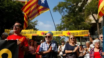 Katalánští separatisté si připomínají druhé výročí od referenda