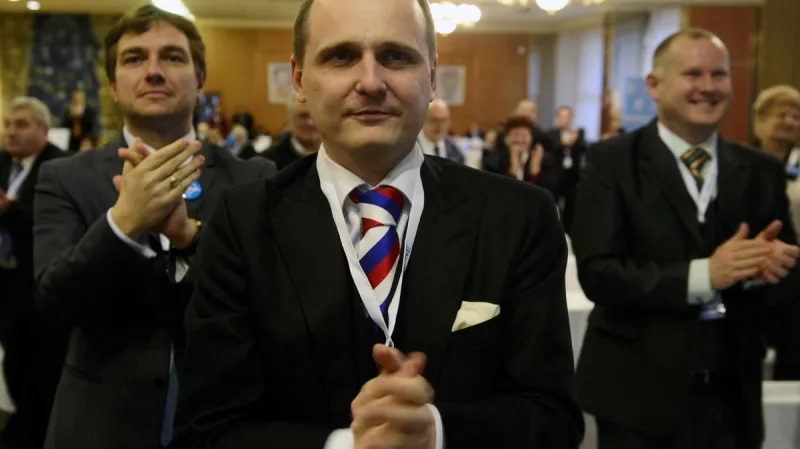 Vít Bárta byl zvolen předsedou VV