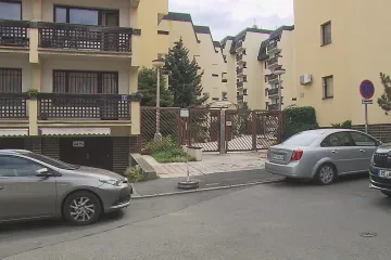 Proti ruským plánům na uvalení věcných břemen u českých pozemků bojuje FAÚ i česká diplomacie