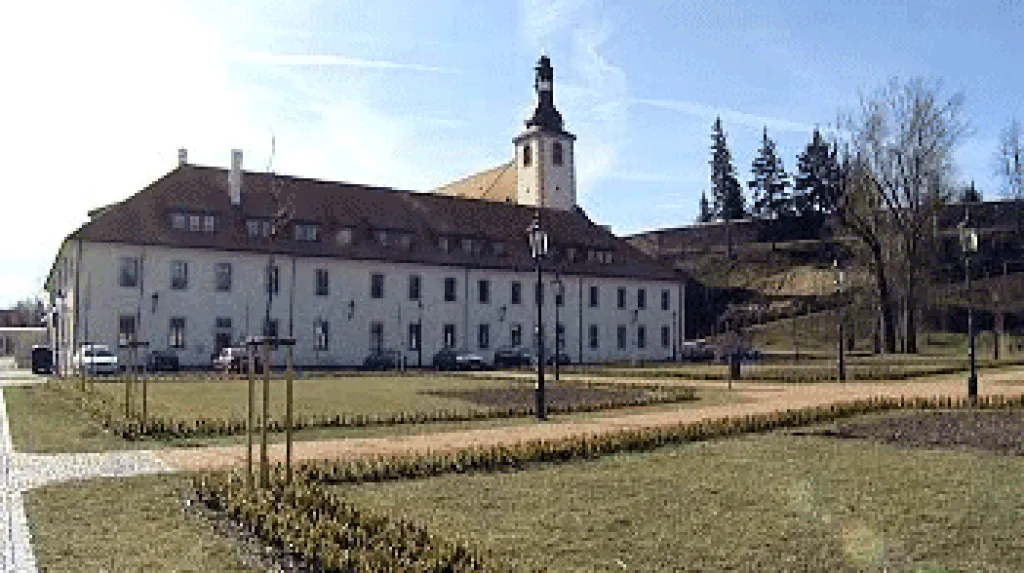 Ostrovský klášter