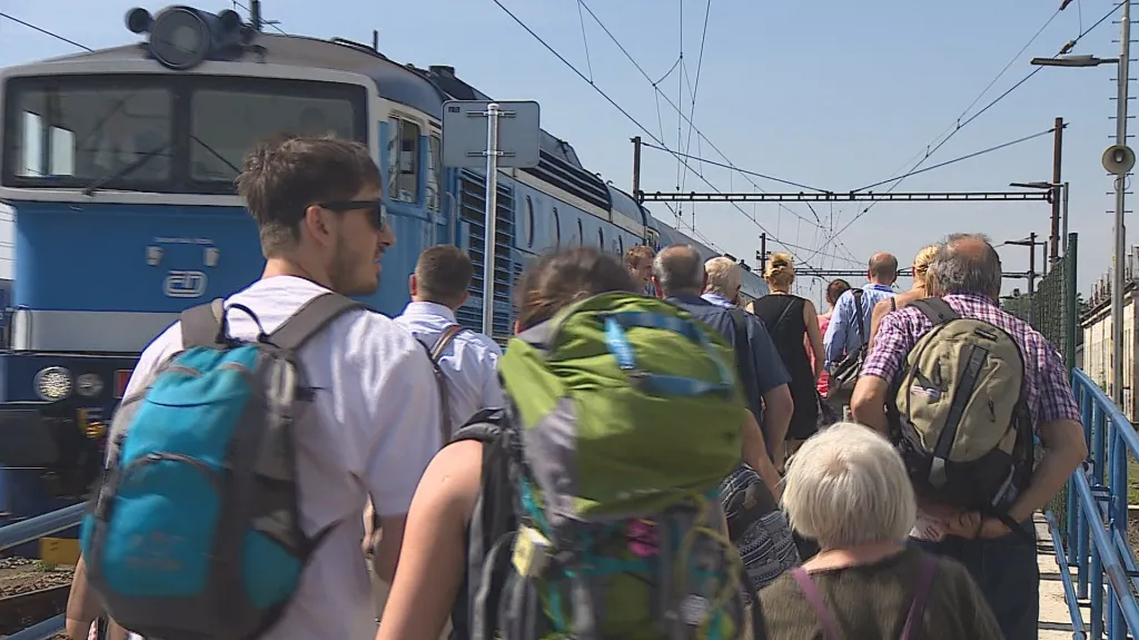 V Křižanově musejí lidé přestupovat na autobusy