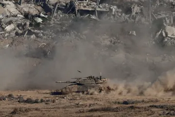 Na katolickou farnost v Pásmu Gazy zřejmě střílel izraelský tank. Zemřeli dva lidé
