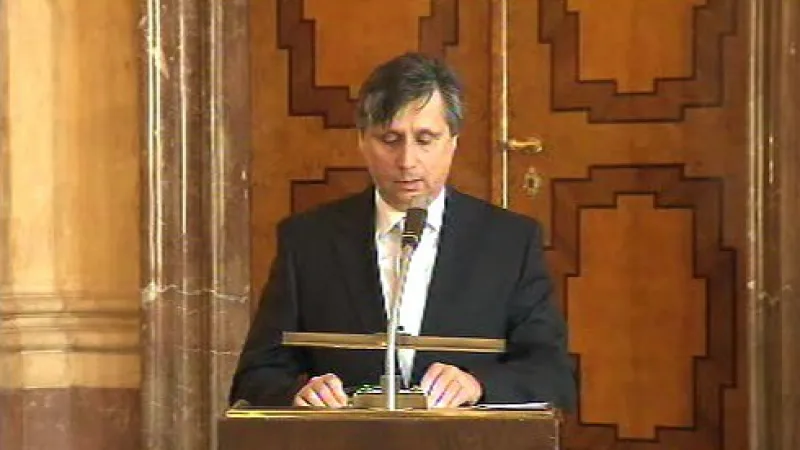 Premiér při projevu v Senátu ČR