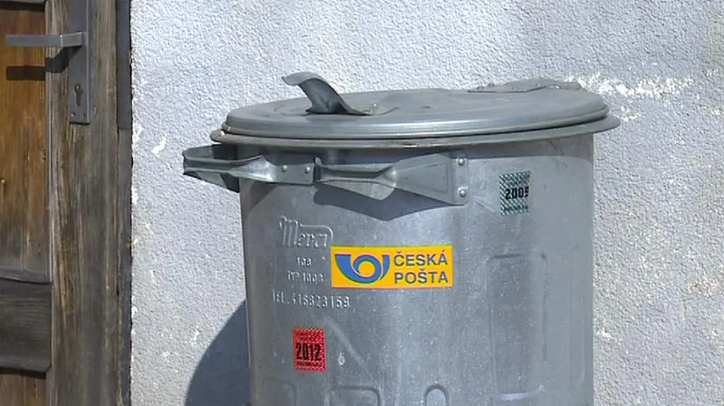 Poštovní popelnice