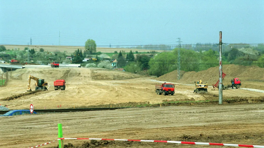 Stavba obchvatu Otrokovic začala už před lety