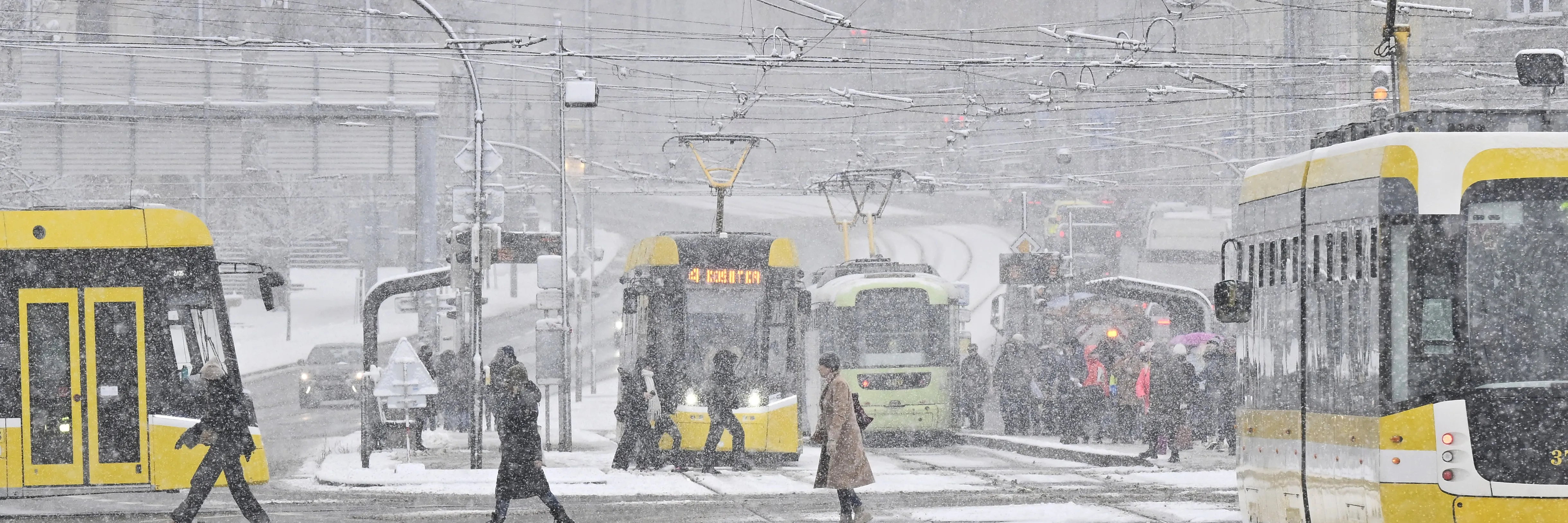 Sníh zkomplikoval dopravu