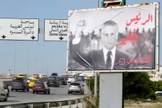 V Tunisku zvítězili umírnění islamisté. Druzí skončili populisté propuštěného magnáta Karúího