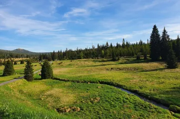 Turistická trasa na Modrý sloup zůstane nejméně do léta uzavřená