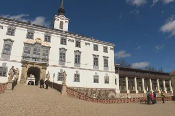 Památky zdražují vstupné, i tak správci letos očekávají vysokou návštěvnost