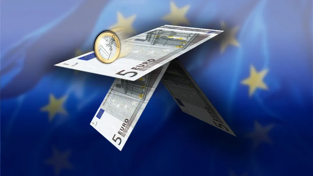 Eurodomeček z karet