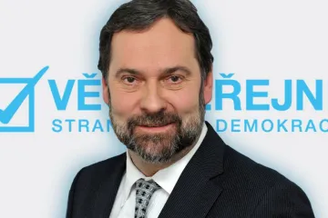 John podal stížnost na advokátku Kristýny Kočí