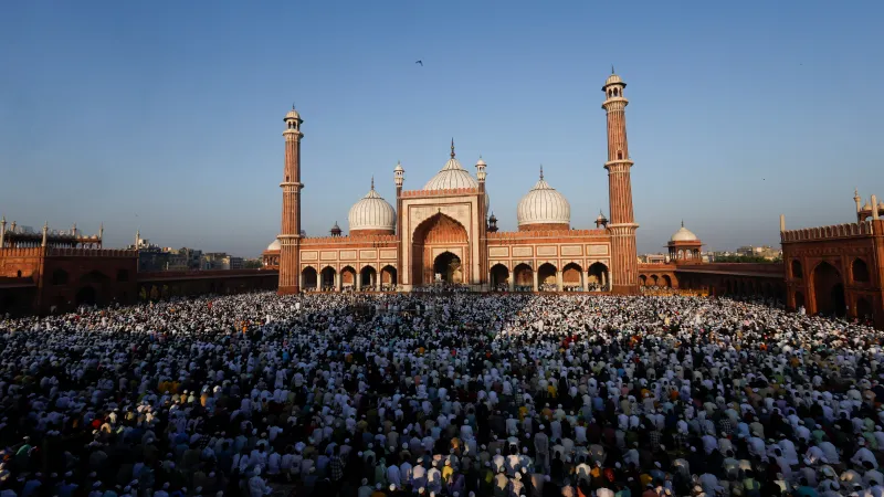Muslimské modlitby v Dillí (31. března 2025)