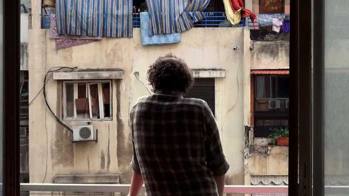Prokletí – film zachycující osudy několika Syřanů, které válka vyhnala z jejich zničených domovů