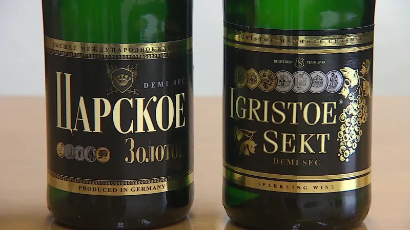 Zolotoje Carskoje polské firmy se velmi podobá sektu s licencí