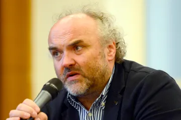 Zeman používá nepravdivé argumenty, tvrdí Fajt. Na Hrad chystá kvůli svému nejmenování profesorem žalobu