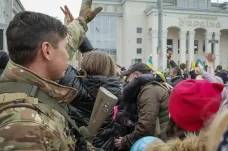 Ukrajinci čistí Cherson od min. Šéf správy oblasti vyzval obyvatele k evakuaci
