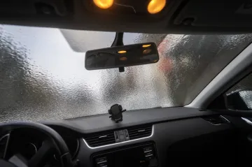 SOUHRN: Zásadní události úterý 13. ledna