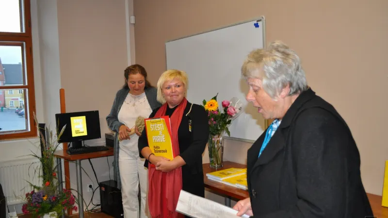 Křest knihy K. Tošnerové v Lounech