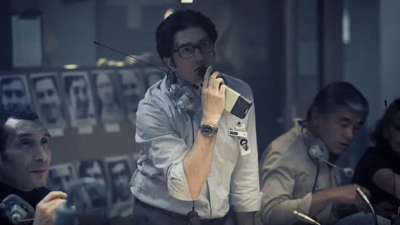 John Magaro ve filmu Mnichov 1972