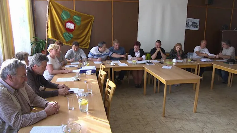 Jednání zastupitelů obce Stěžery