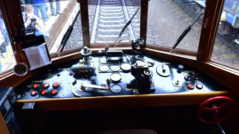 Řídit Slovenskou strelu umí dnes jen jediný člověk