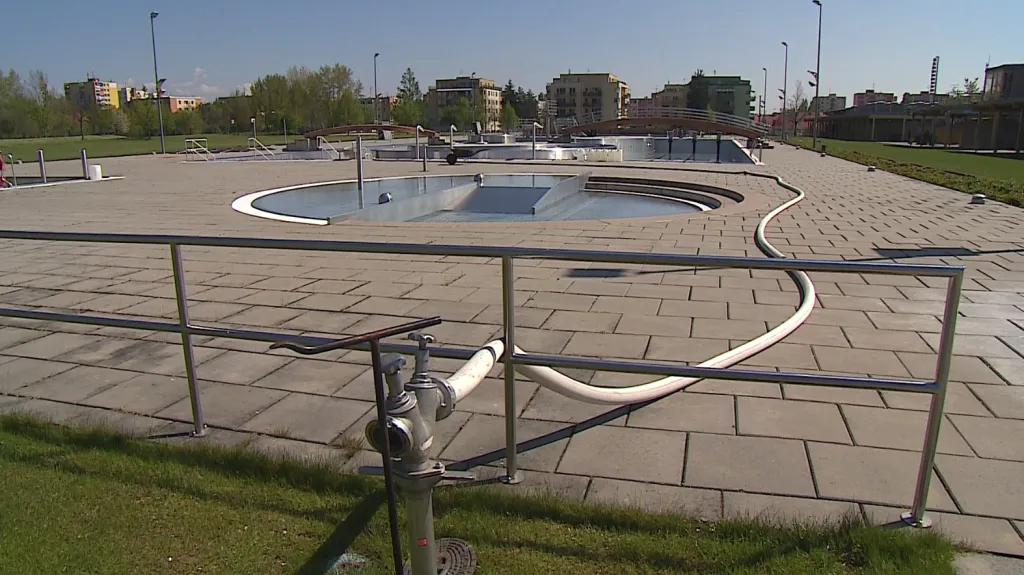 Venkovní bazény ve Znojmě se plavcům otevřou už za 14 dnů