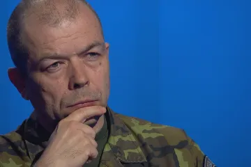 O pomníky rudoarmějců se Česko stará dokonale, ujišťuje historik Stehlík. Koněvova socha je něco jiného