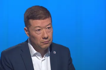 Okamura zkritizoval vládní podporu Ukrajincům v Česku. Už ani halíř, řekl