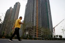 Čínský obr Evergrande, který se topí v dluzích, přiznal pochybení šesti vedoucích pracovníků