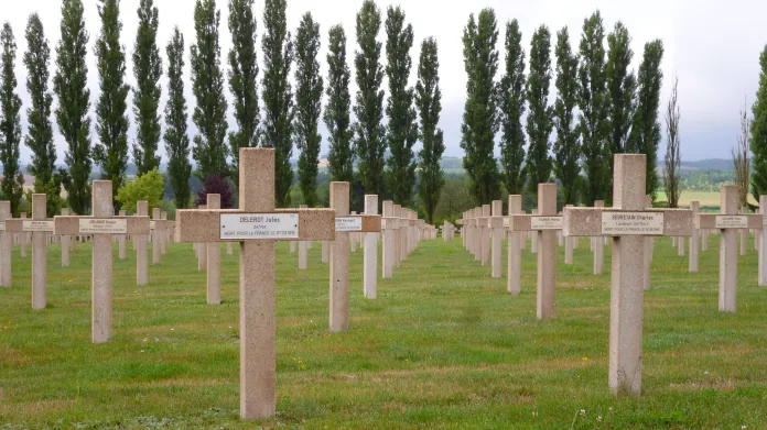 Hřbitov na předměstí Verdunu