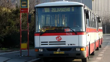 Autobus MHD v Praze