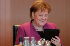 Merkelová chce s Čínou údajně dojednat antišpionážní dohodu. Huawei by tak nevypadla ze stavby 5G sítí