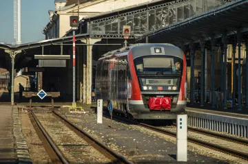 Liberecký hejtman se omluvil za problémy Arrivy. Dopravce mu slíbil, že problémy s odbavením vyřeší do 15. ledna