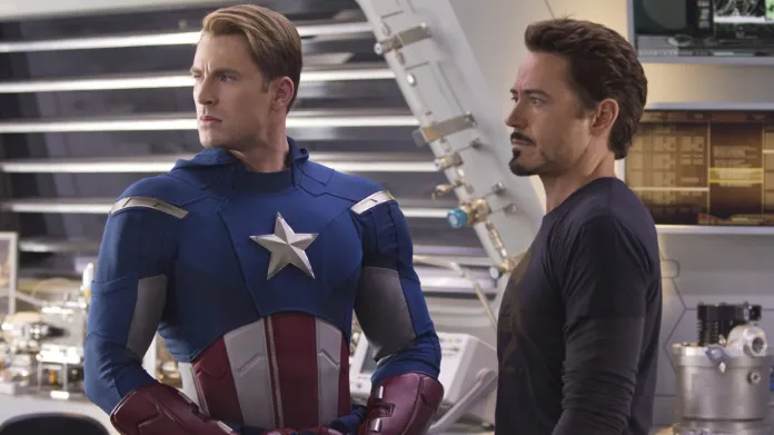 Avengers / Chris Evans a Robert Downey Jr.