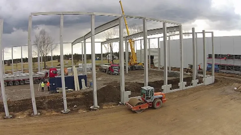 Rozestavěné haly firmy CTP Invest