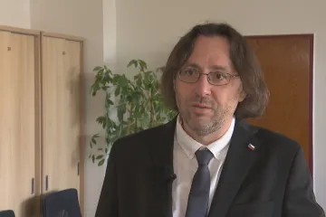 Ústav pro studium totalitních režimů je dle nového vedení ve špatné finanční situaci
