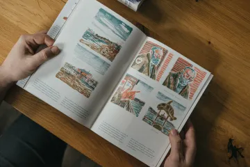 Ilustrátor Janíček vykreslil cestu po Americe. Fascinovaly ho mosty i cedule v Twin Peaks