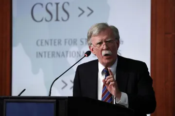Trump dělal vše jen kvůli tomu, aby byl znovu zvolen, tvrdí v knize prezidentův exporadce Bolton