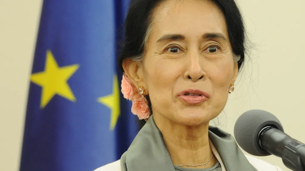 Do Aun Schan Su Ťij