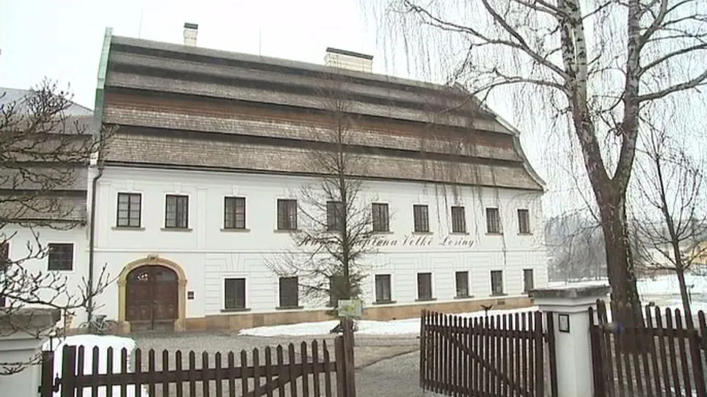 Ruční papírna ve Velkých Losinách