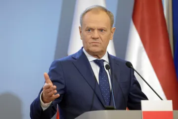 Tuskova vláda zahájila změny v justici. Žádá rezignaci členů „zpolitizovaného“ ústavního soudu